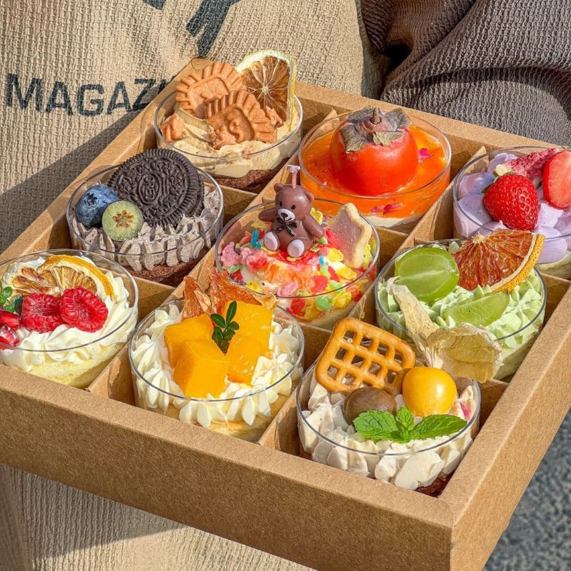 九宫格甜品盒子露营野餐水果果切包装盒慕斯杯子9格蛋糕打包盒