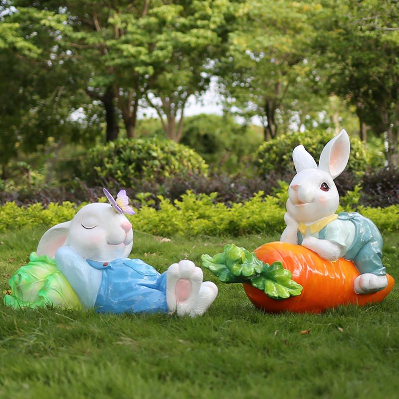 卡通兔子雕塑大型摆件园林景观玻璃钢小品户外幼儿园公园草坪装饰