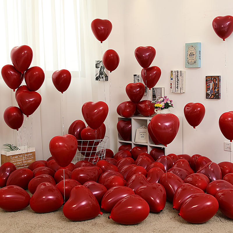 怎么用气球装饰房间