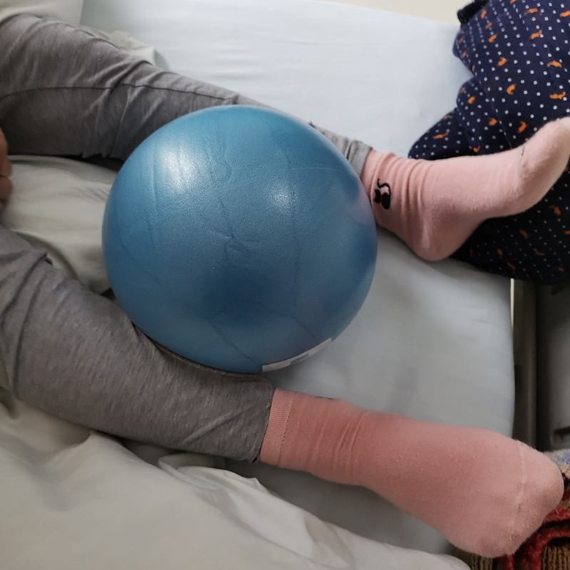 床头康复球脚踝韧带骨折术后锻炼小腿大腿肌肉足踝患者卧床训练球