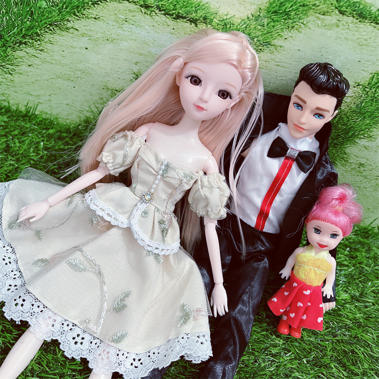 女孩玩具娃娃儿童男王子关节娃娃衣服换装洋公主婚纱套装礼物