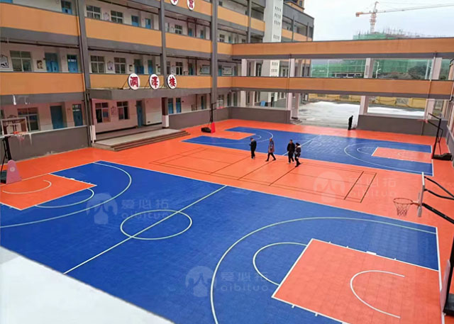 室外羽毛球场地篮球拼装式悬浮地板软塑地板