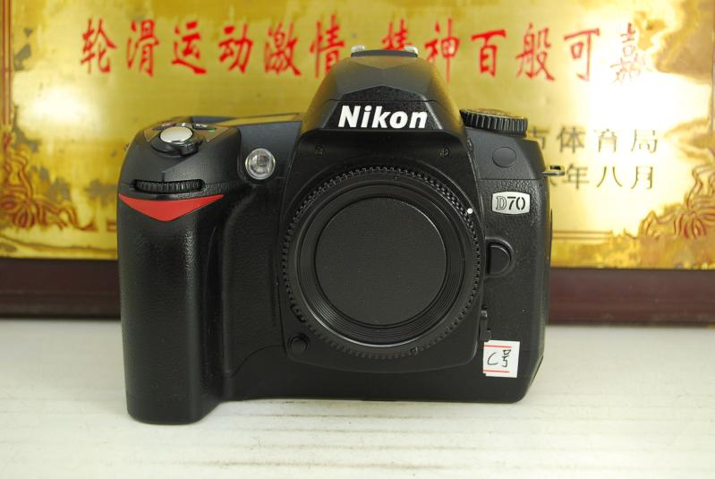 【300元】 尼康 D70 数码单反相机 CCD感光元件 入门练手性价比高