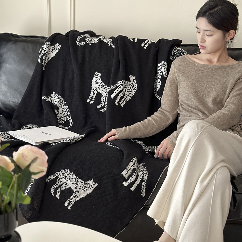 长毛绒针织毯黑白豹子沙发盖毯披肩北欧休闲毯办公室保暖毯子