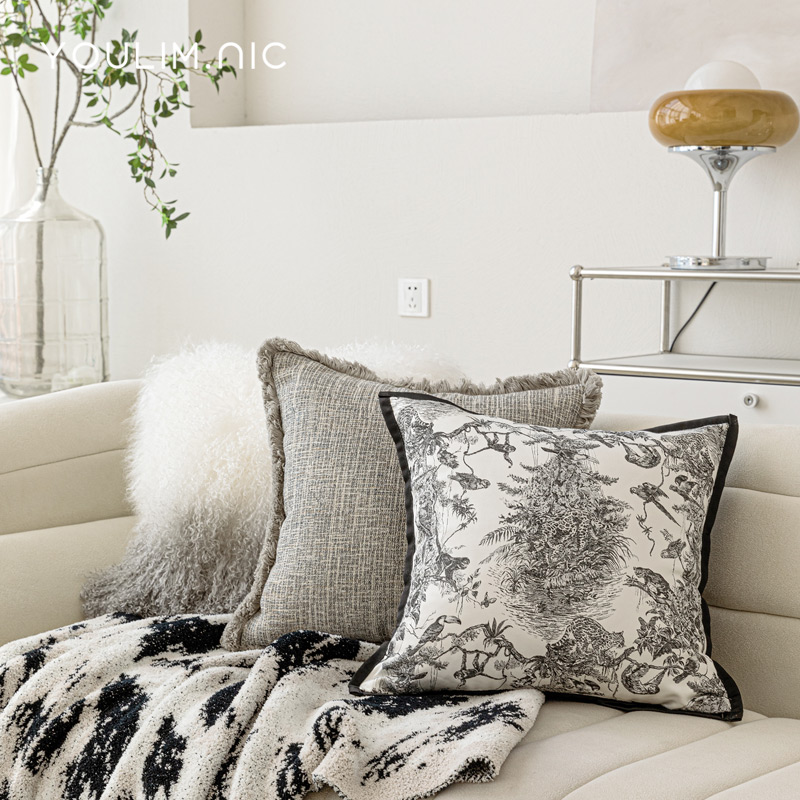 法式轻奢黑白豹子抱枕沙发客厅现代简约小香风靠枕床上靠垫滩羊毛