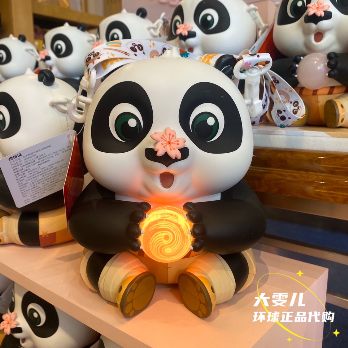 阿宝爆米花桶代购北京环球影城纪念品功夫熊猫樱花储物罐发光玩具