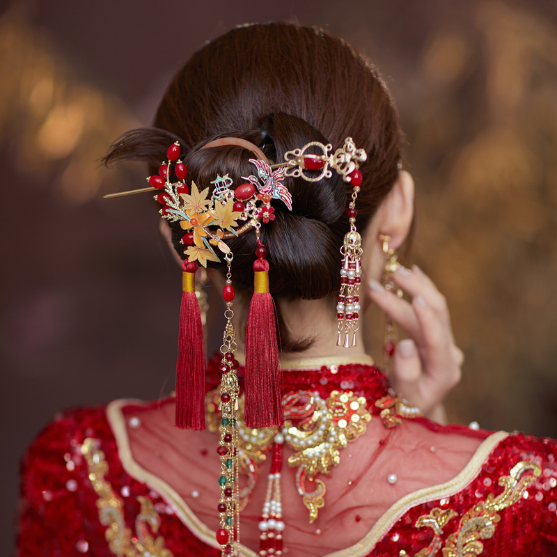 新中式古风新娘新款手工玉石串珠水晶流苏头饰发饰中式古典龙凤褂