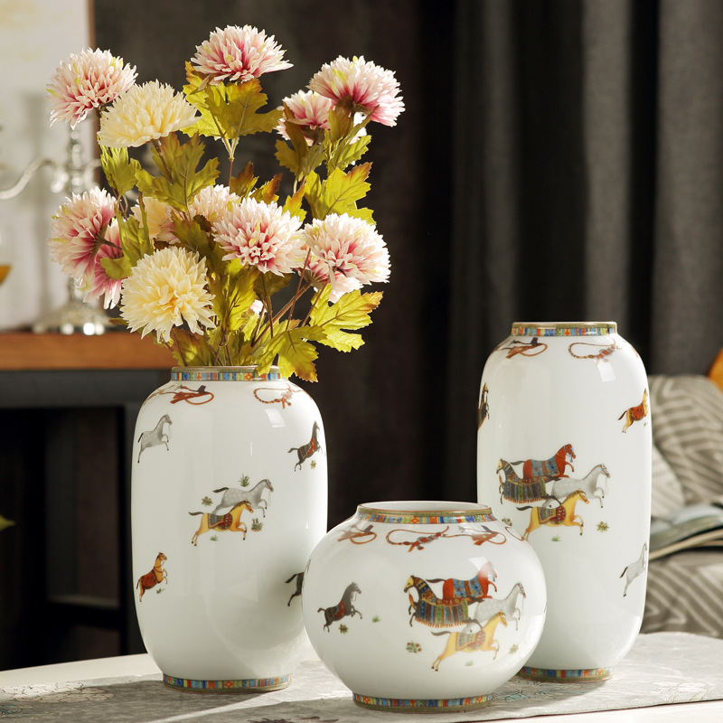 。新中式陶瓷花瓶摆件套装唐三彩风格客厅插花手绘后现代创意软装