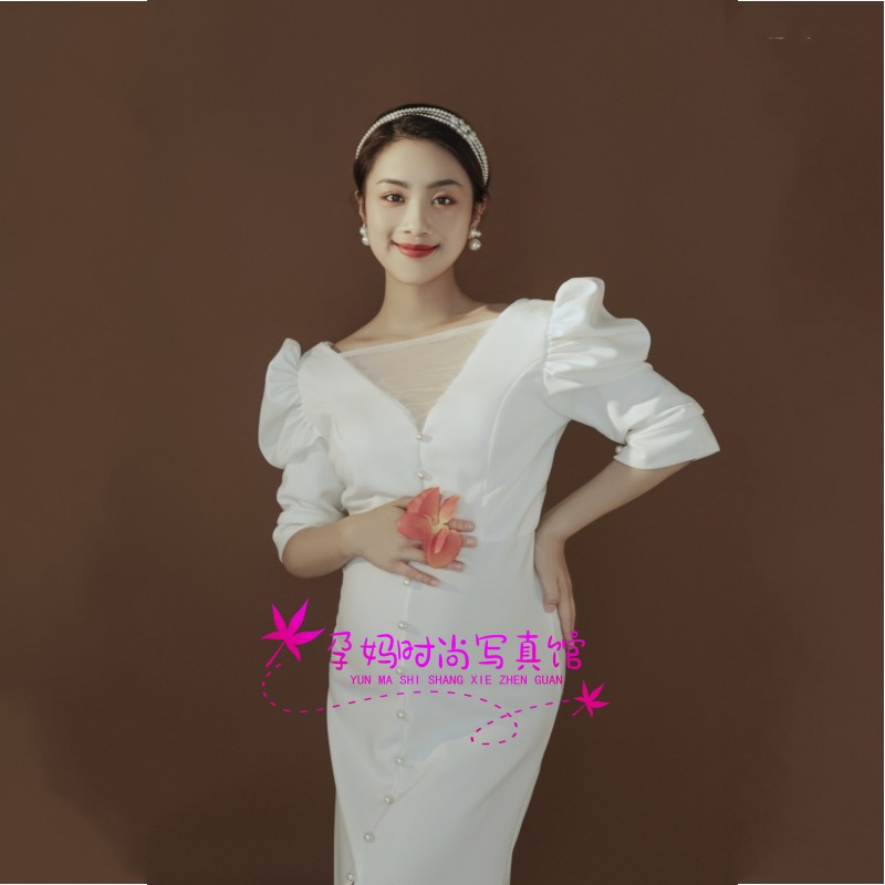 新款孕妇拍照服装韩式唯美孕照白色礼服裙写真摄影楼孕期照片衣服