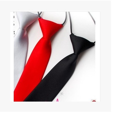 童装 儿童男童红色酒红色领带 学生小领带 西装衬衫搭配黑色领带