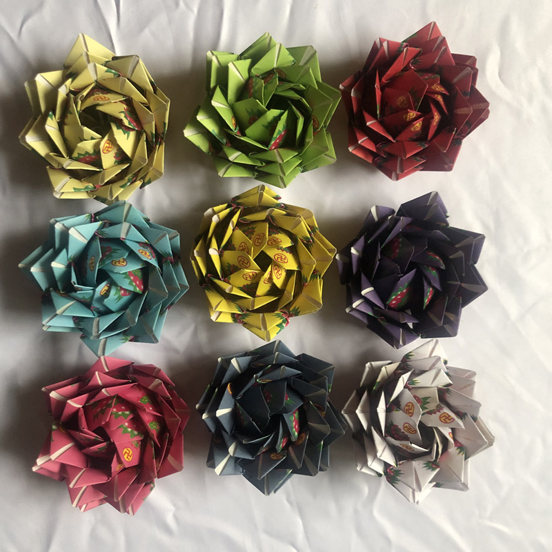 文化用品彩色印刷纸折叠特色手工艺品折纸迷你九色金莲花成品1个