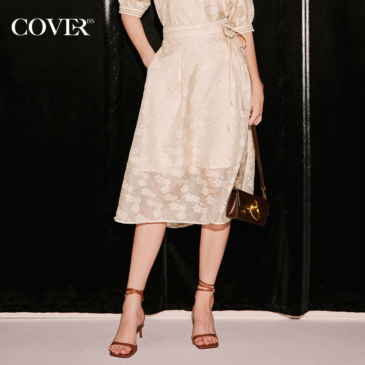 COVER秋季新中式浮雕色织提花半身裙