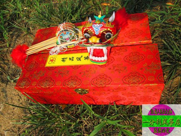 潍坊精品龙风筝5-6公分龙头蜈蚣传统立体观赏礼品装饰布展包邮