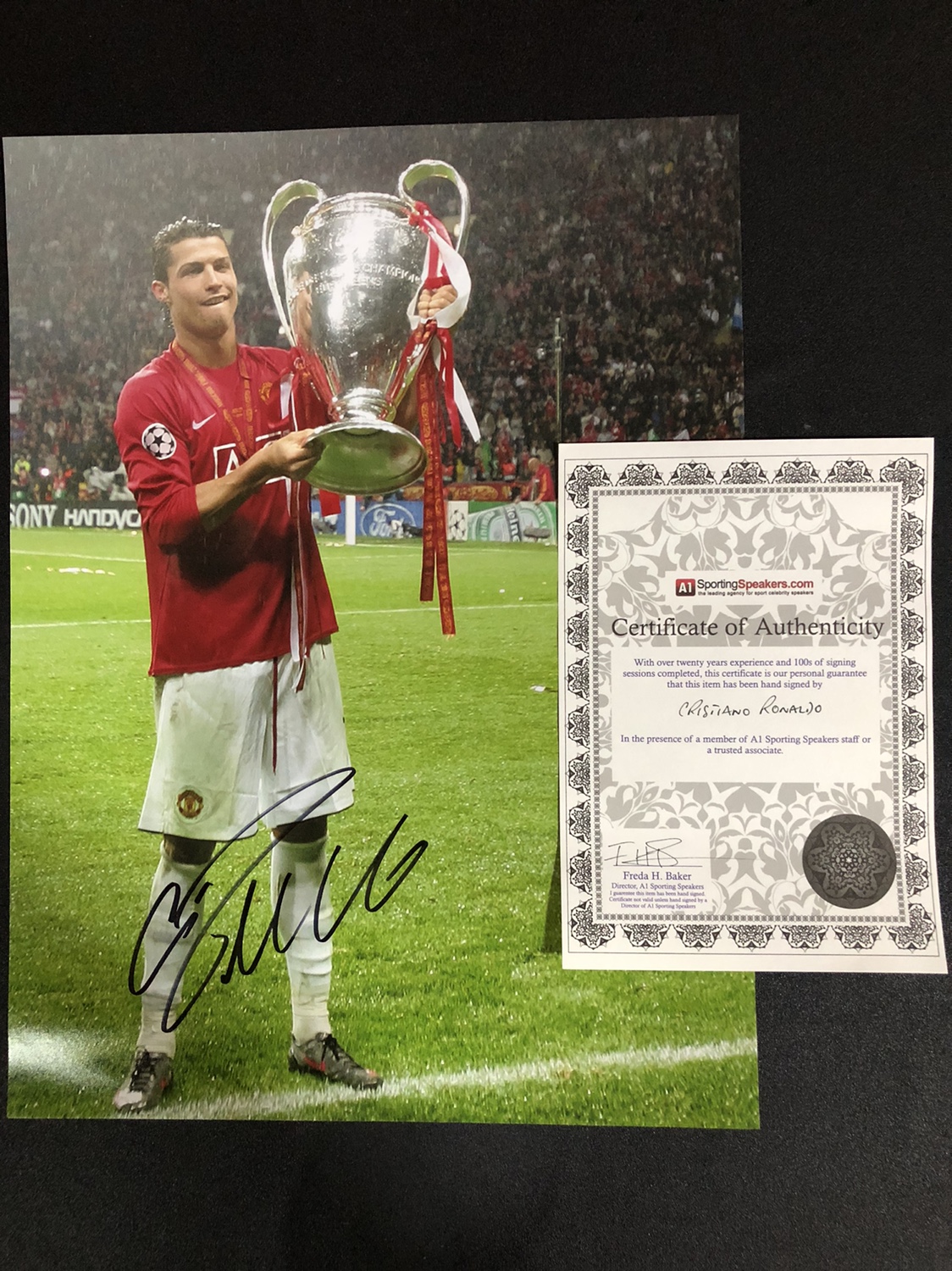 【现货】2008 欧冠决赛 07-08 曼联 7号 C罗 亲笔签名海报 带证书