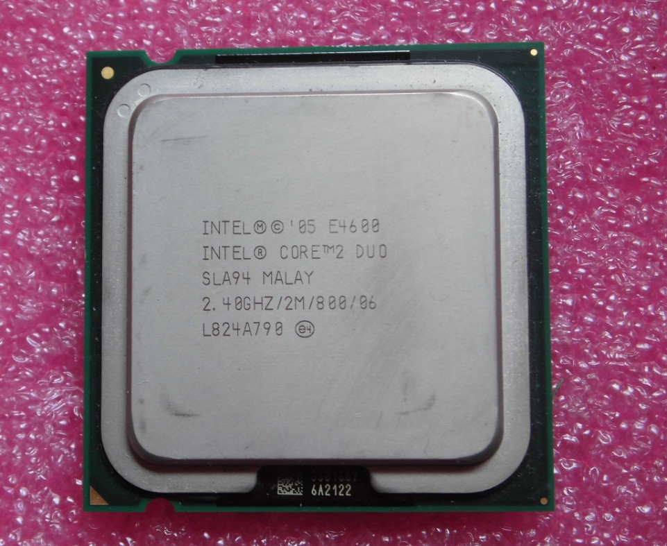 Intel酷睿2双核E4600   775 cpu 2.4G
