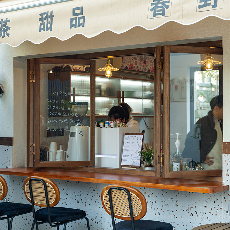 定制咖啡馆甜品店铺纯实木松木左右推拉折叠窗民宿装修原木风折窗