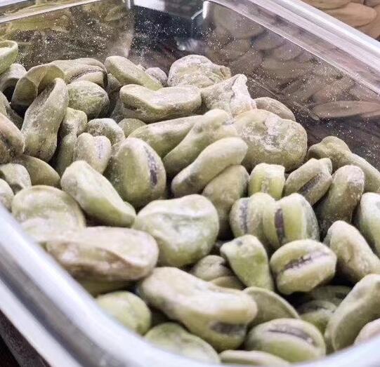 孔乙己茴香豆 买一碟香茴豆做下酒物了—来自孔乙片己段 脆脆的