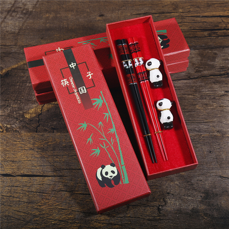 包邮中国风礼盒筷子熊猫陶瓷筷架两双装实木材质雕刻工艺出国礼品