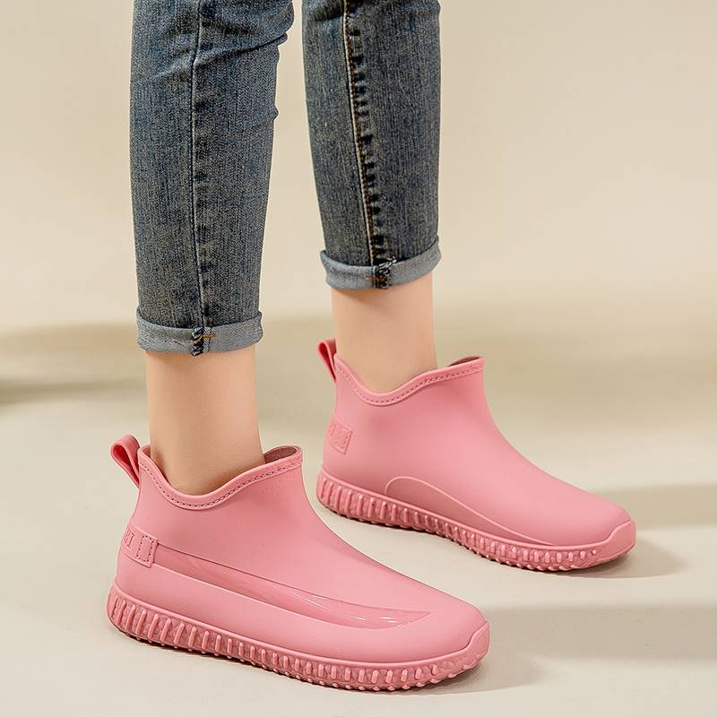 雨鞋女款网红时尚百搭外穿夏季水鞋短筒日系厚底胶鞋防水防滑雨靴